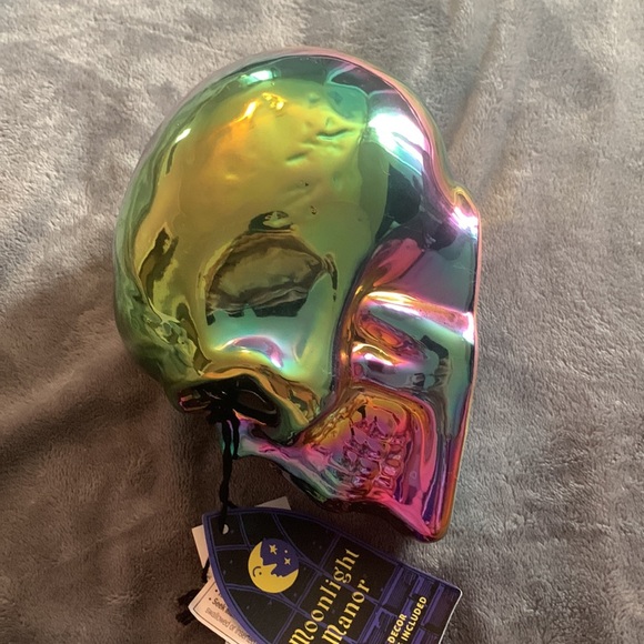 Skull, Tri - Color , Flashing Red, Blue, Green, Flashing Lights, Never Used, - Picture 7 of 9